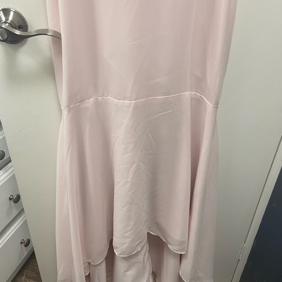 Azazie Size A4 Blush Pink long Sleeveless Gown $190 - Picture 13 of 16
